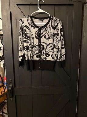 Premise Black and Gray Crewneck Sweater